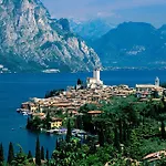 Hotel E Ristorante Cassone 2*