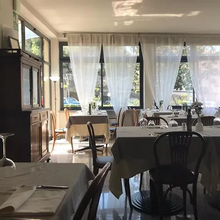 Otel E Ristorante Cassone 2*