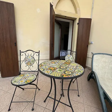 E Ristorante Cassone מלון 2*