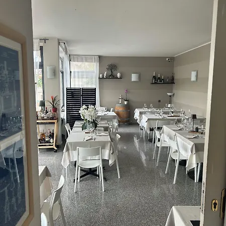 E Ristorante Cassone Ξενοδοχείο