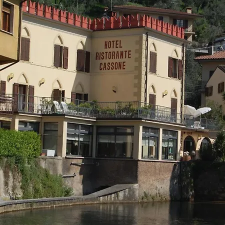 מלון E Ristorante Cassone מאלצ'סינה