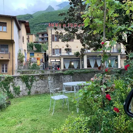 E Ristorante Cassone מלון מאלצ'סינה