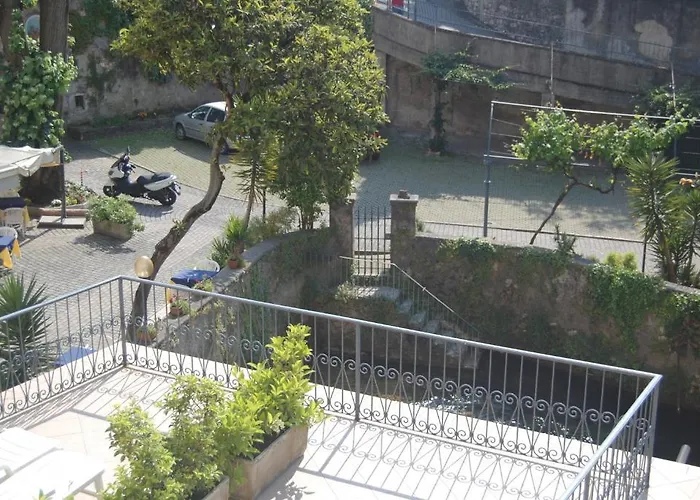 Hotel E Ristorante Cassone 2*