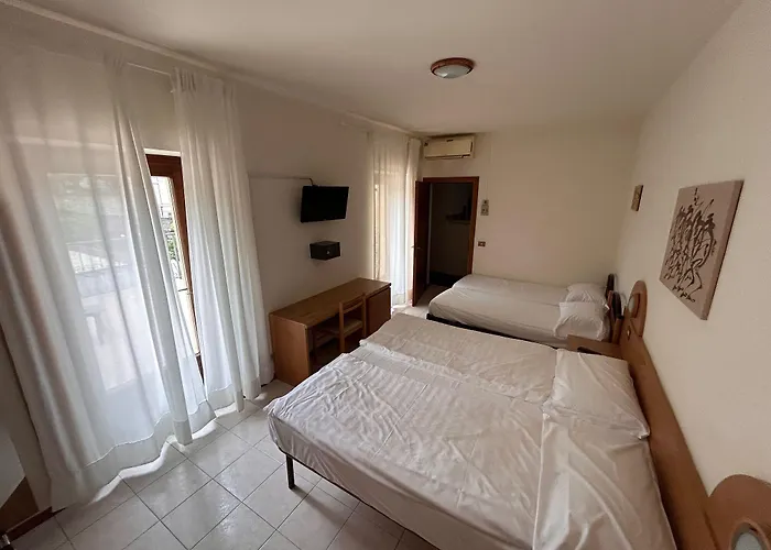 Hotel E Ristorante Cassone 2*